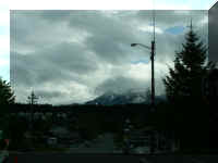 w a h 2 mtns over town.jpg (21651 bytes)
