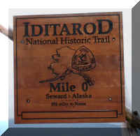 w a k s 3 iditarod sign.jpg (35326 bytes)