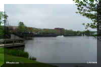 riverwalk back.jpg (29102 bytes)