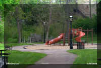 riverwalk play area.jpg (40052 bytes)