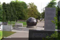 n 02 c sphere.jpg (40217 bytes)