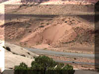 a f1011ut arch_120_1.JPG (64391 bytes)