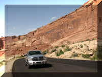 a f1011ut arch_125_1.JPG (46163 bytes)