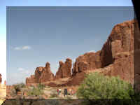 a f1011ut arch_153 pa_1.JPG (39970 bytes)