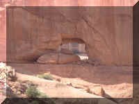 a f1011ut arch_208_1.JPG (35418 bytes)