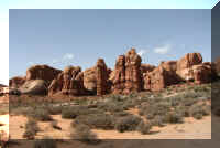 a f1011ut arch_245_1.JPG (60075 bytes)