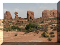 a f1011ut arch_254_1.JPG (46961 bytes)