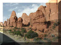 a f1011ut arch_467_1.JPG (49208 bytes)