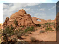 a f1011ut arch_501 sky a_1.JPG (50243 bytes)