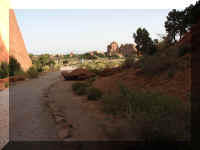 a f1011ut arch_690_1.JPG (35994 bytes)