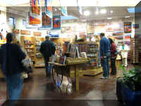 a f1011ut arch_780_1.JPG (57588 bytes)