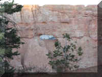 a f1009 bryce_654_1.JPG (52963 bytes)