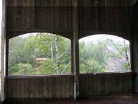 a f1002ca reds_363 covered bridge_1.JPG (45459 bytes)