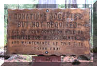 b f1001 or_112 donation sign_1.jpg (62916 bytes)