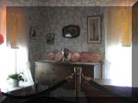 a e ctr_153_1.JPG (36390 bytes)