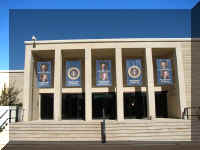 a e ctr_198_1.JPG (42694 bytes)