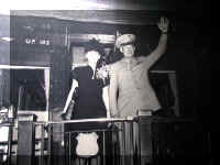 a e ctr_334_1.JPG (37836 bytes)