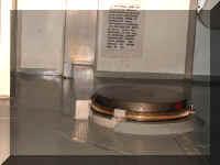 a f0802ebr1_239_1.JPG (31016 bytes)