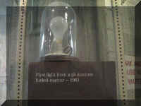 a f0802ebr1_286 bulb_1.JPG (37290 bytes)