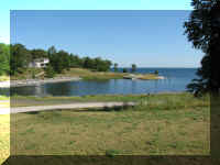 a f0730 fayette bay left 117_1.JPG (45712 bytes)