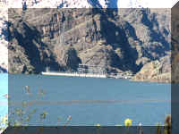 a f0826hc_364 dam1_1.JPG (63301 bytes)