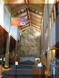 a f0912wa msh_534 vis ctr4_1.JPG (53929 bytes)