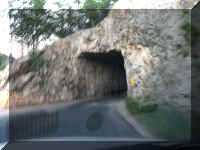 a f0806 sd rush tunnel 2_132_1.JPG (43543 bytes)