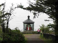 a f0918or_213 lh lite_1.JPG (59806 bytes)