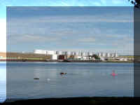 a f0828wa_306 cg tanks_1.JPG (29896 bytes)