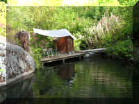 a f0902wa _140 pond_1.JPG (69291 bytes)