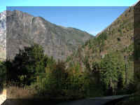 a f0903wa_208_1.JPG (51929 bytes)