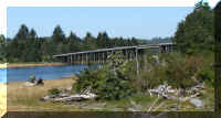 a f0910wa wp_146 bridge_1.jpg (41484 bytes)