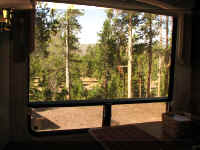 a f0811ys_100 fm hh win_1.JPG (58446 bytes)