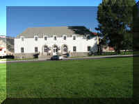 a f0811ys_582 yp po_1.JPG (46922 bytes)