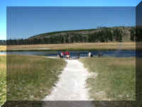 a f0812ys_164 wk frhl rvr_1.JPG (43292 bytes)