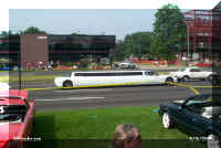 a vette limo.jpg (41275 bytes)