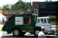 wdc01 garbage trk.jpg (38573 bytes)