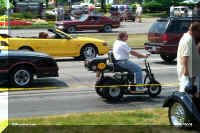 wdc01 tricycle.jpg (44162 bytes)