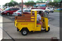 wdc coke cart.jpg (54261 bytes)